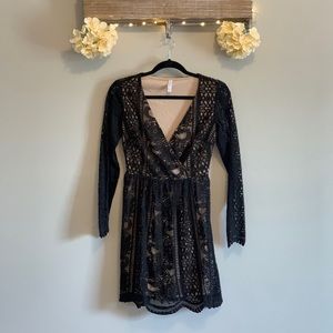 Long Sleeve Laced Black Dress